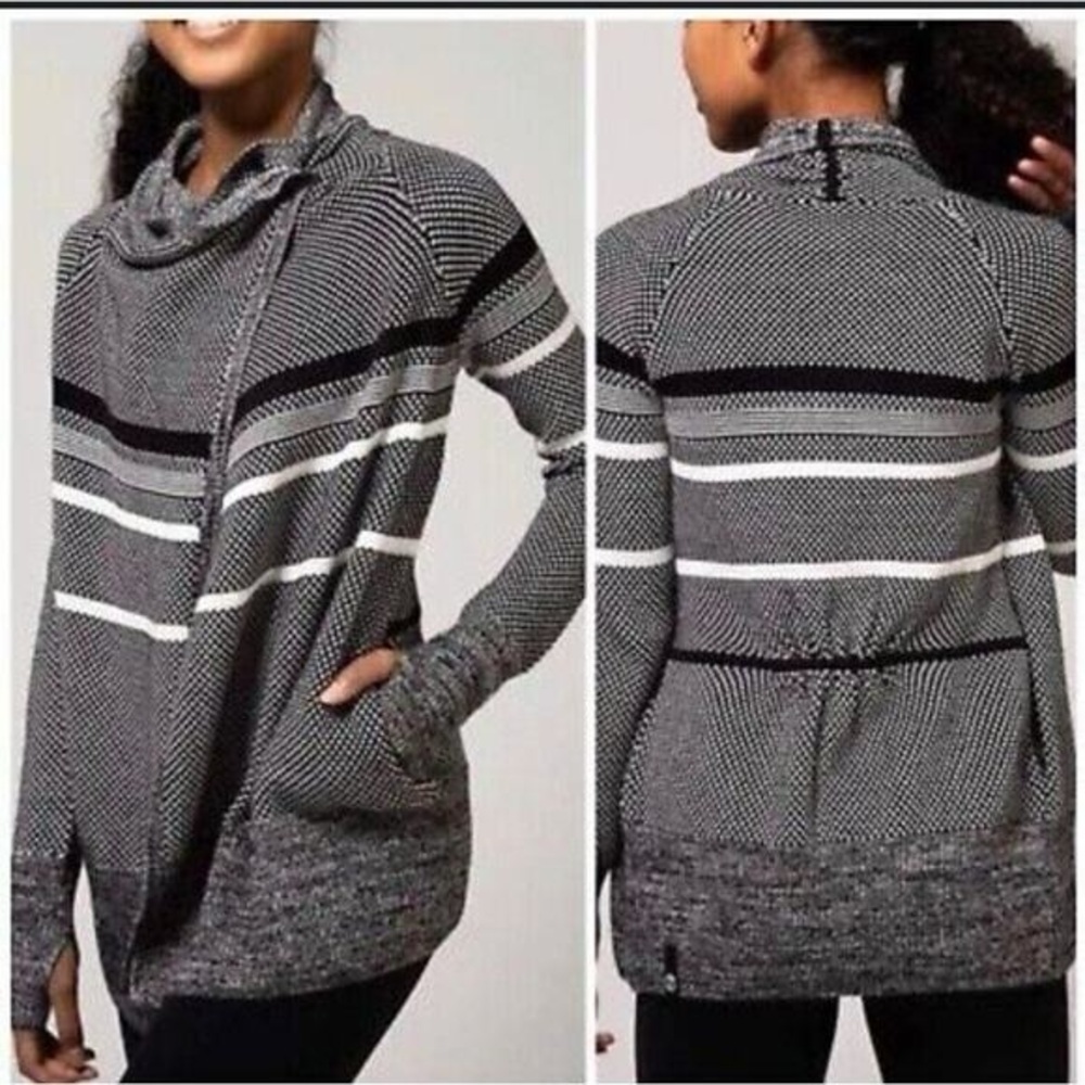 Ivivva “Feeling Toasty” Black and White wrap Sweater